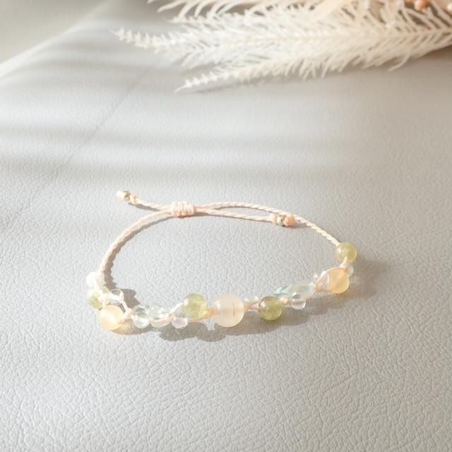 春色アラゴナイトとグリーンガーネット 心をやさしく整える天然石ブレスレット